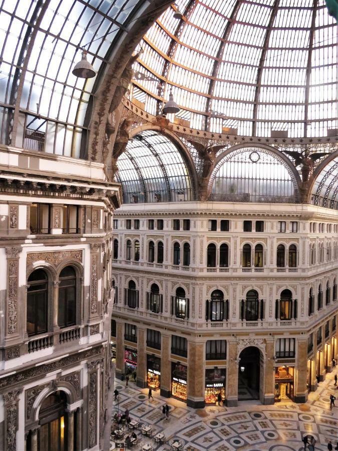 Affittacamere Domus Sibyllina, Galleria Umberto I Napoli