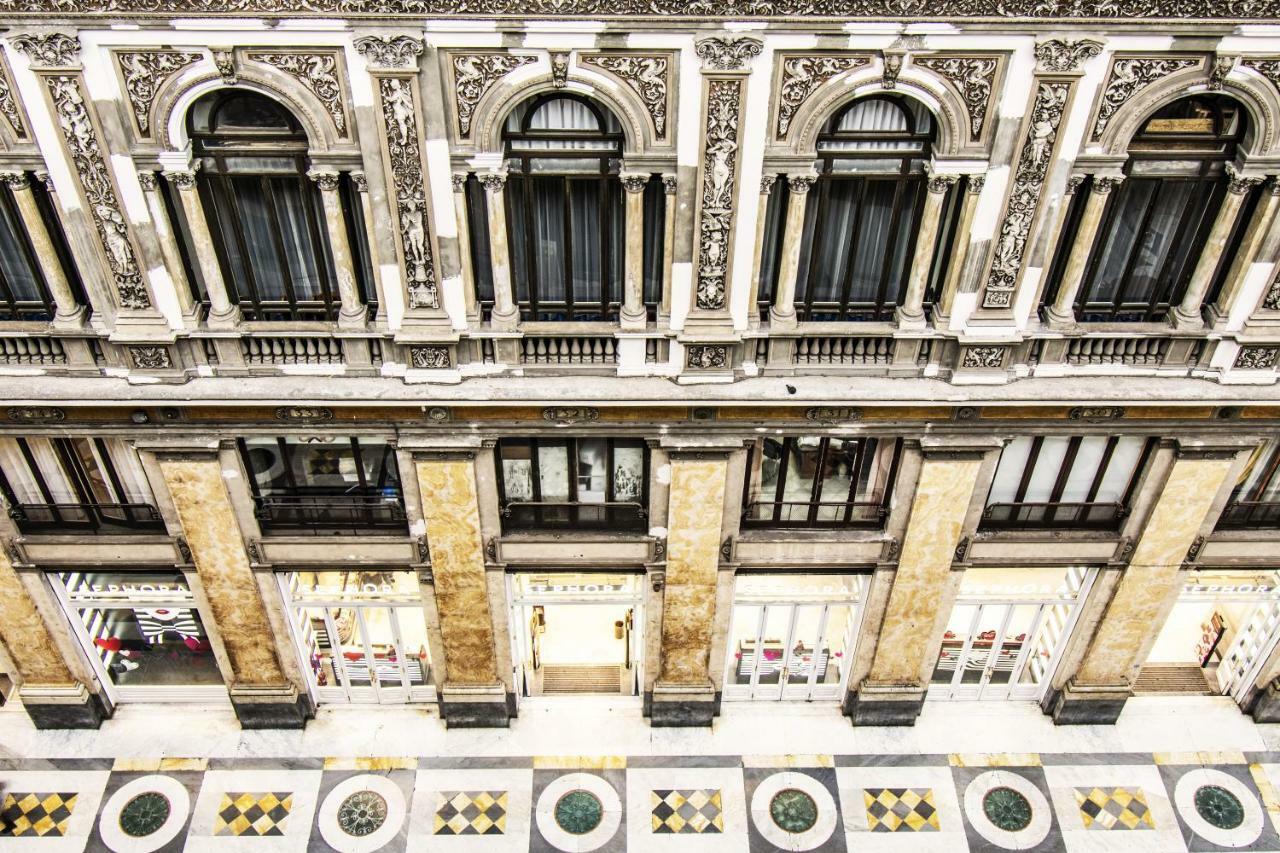 Domus Sibyllina, Galleria Umberto I Affittacamere Napoli
